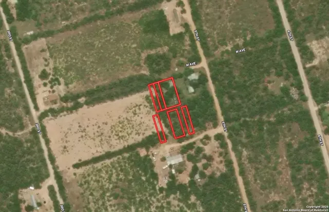 $15,900 | Tbd 5th, Christine, TX 78012