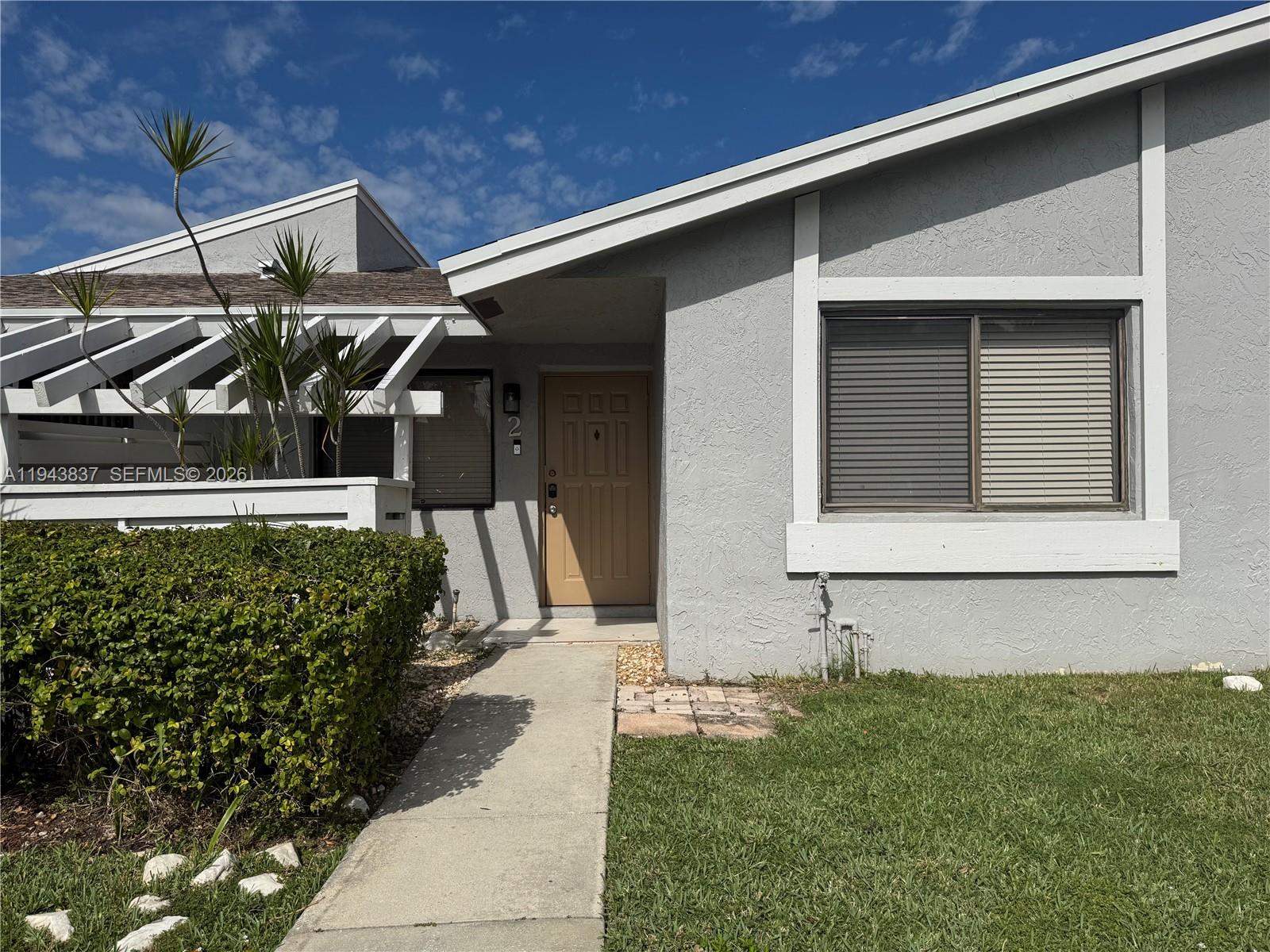 603 Racquet Club Road, Unit 2 Weston, FL 33326 - Photo 2 of 18