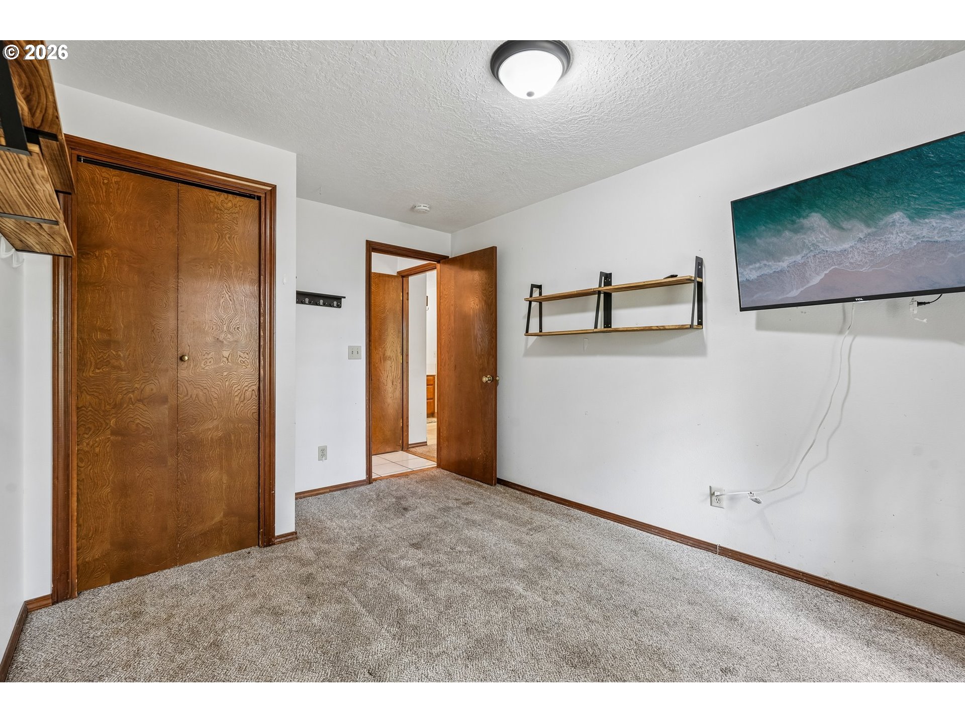 13620 Southwest Fern Street Portland, OR 97223 - Photo 19 of 41