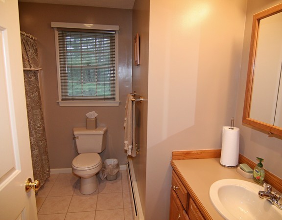 17 Andrews Road Wakefield, MA 01880 - Photo 29 of 30 Gallery Image 29