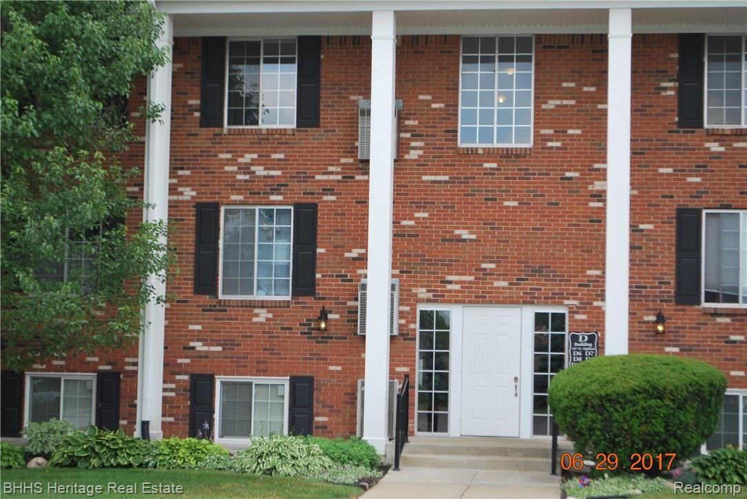 507 West Highland Road, Unit 10 Howell, MI 48843 - Photo 2 of 20 DSC_0006.JPG