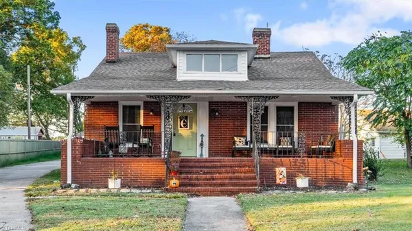 $195,900 | 804 Wentworth Street, Reidsville, NC 27320