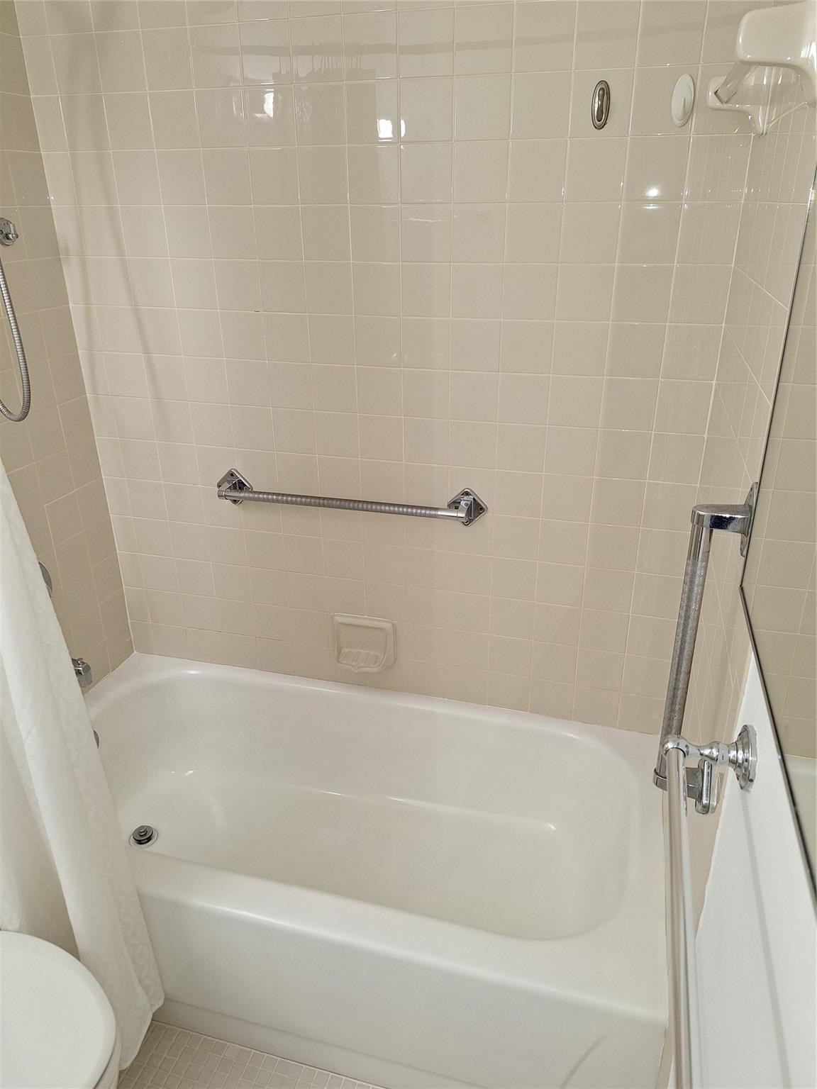 15445 Lakes Of Delray Boulevard, Unit 205 Delray Beach, FL 33484 - Photo 25 of 51 Photo 25