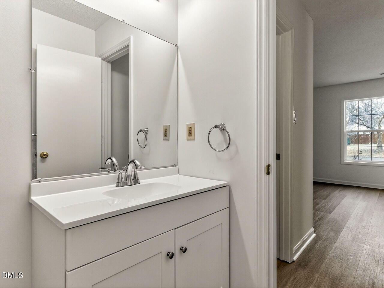 509 Stratton Way Durham, NC 27704 - Photo 14 of 36 010-1280x960-first-floor-master-bathroom