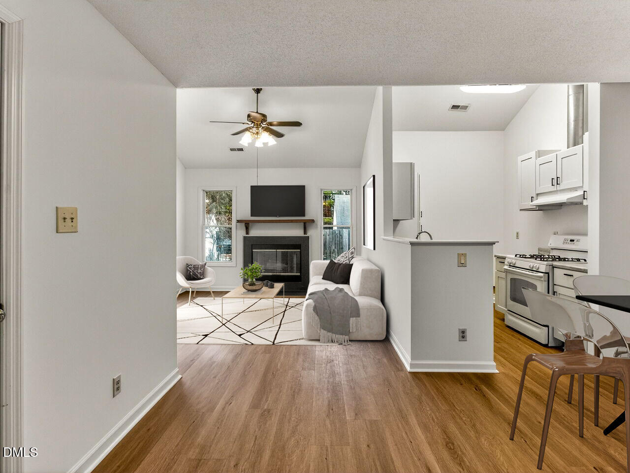 509 Stratton Way Durham, NC 27704 - Photo 2 of 36 011-1280x960-open-living_ (1)