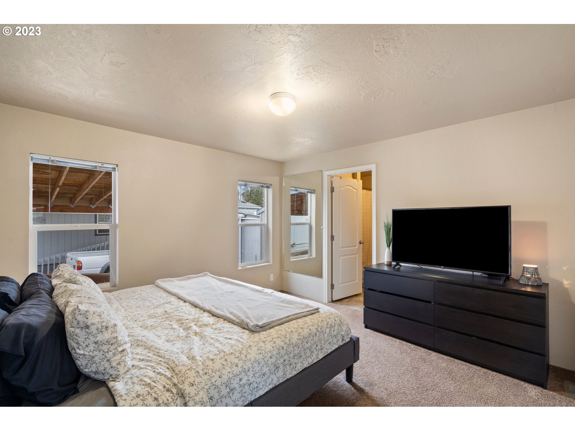 18780 South Central Point Road, Unit 109 Oregon City, OR 97045 - Photo 21 of 31 Gallery Image 21