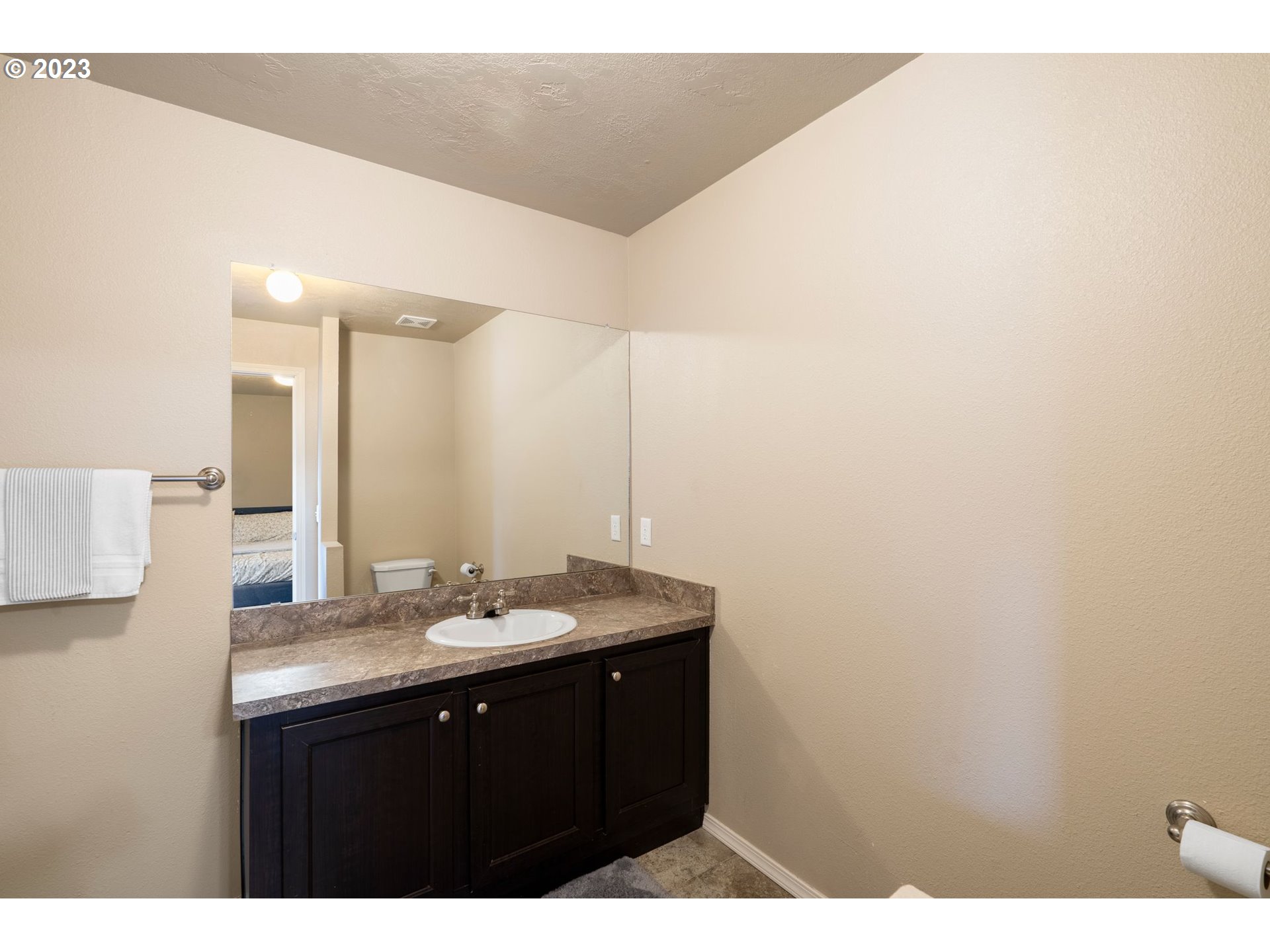 18780 South Central Point Road, Unit 109 Oregon City, OR 97045 - Photo 24 of 31 Gallery Image 24