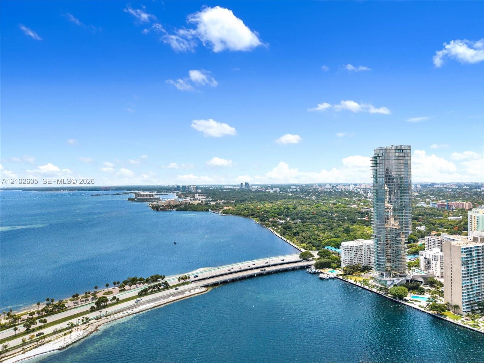 175 Southeast 25th Road, Unit 3704 Miami, FL 33129 - Photo 34 of 34 Gallery Image 34