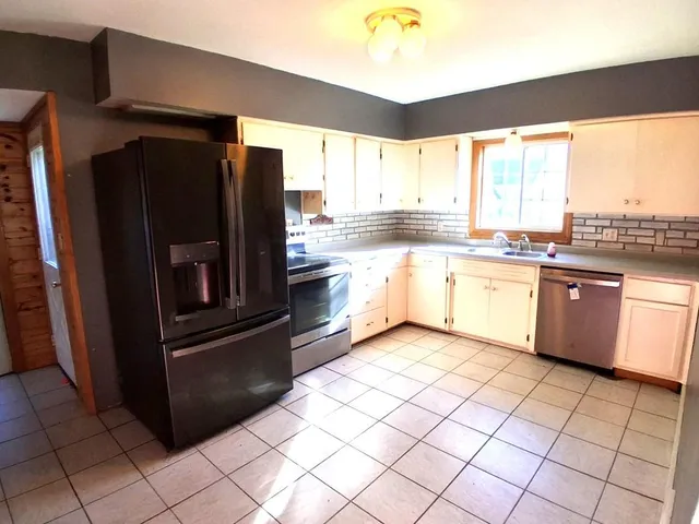 $131,920 | 667 Madson Avenue Southwest, Hutchinson, MN 55350