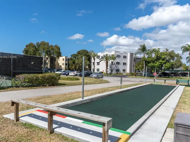 $179,900 | 8174 Terrace Garden Drive North, Unit 507, St. Petersburg, FL 33709