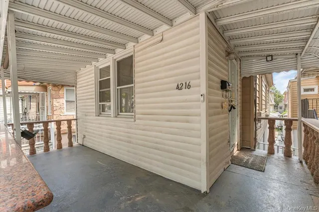 $750,000 | 4216 Wickham Avenue | Wakefield