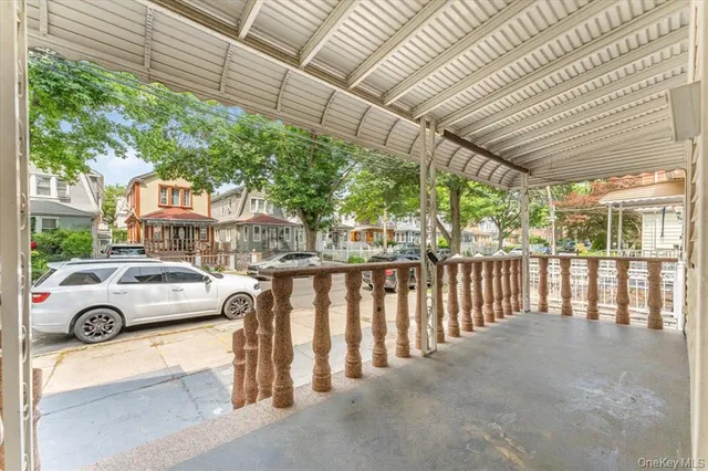 $750,000 | 4216 Wickham Avenue | Wakefield