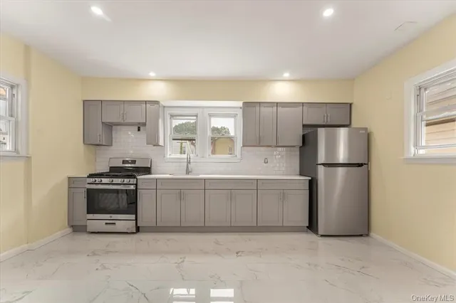 $750,000 | 4216 Wickham Avenue | Wakefield