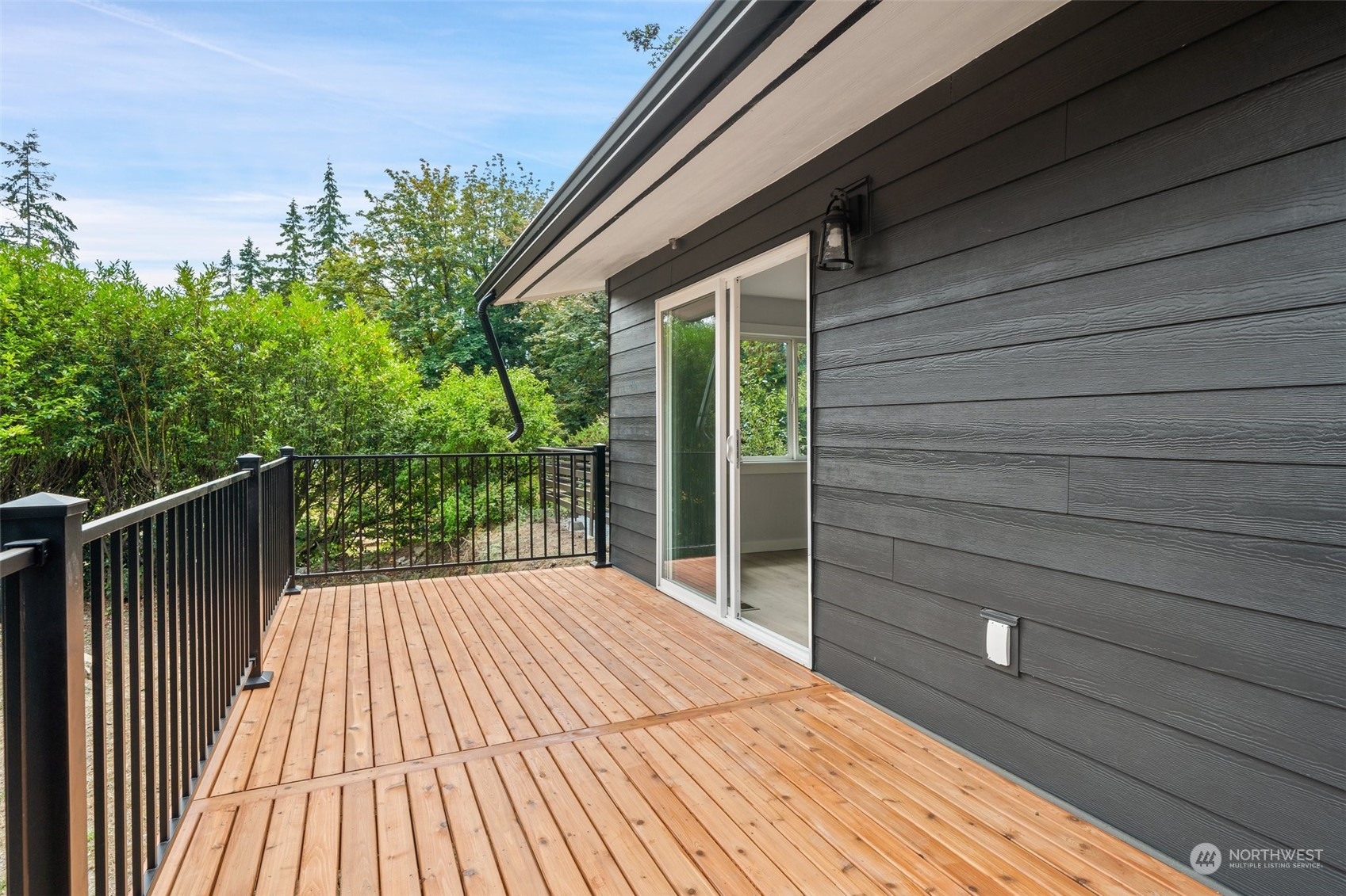 18832 196th Avenue Southeast Renton, WA 98058 - Photo 16 of 33 a balcony with view of yard