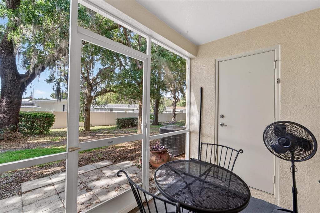 37604 Aaralyn Road Zephyrhills, FL 33542 - Photo 13 of 40 Gallery Image 13