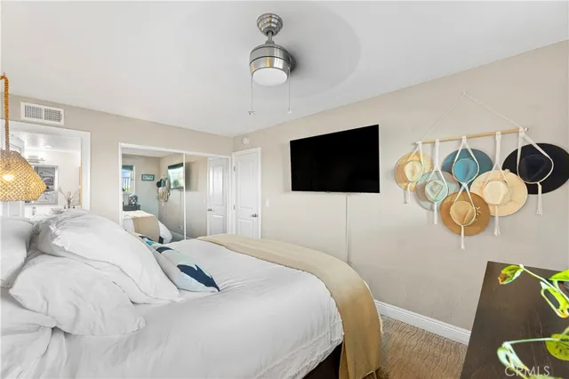 $725,000 | 2205 Pacific Avenue, Unit 101, Costa Mesa, CA 92627