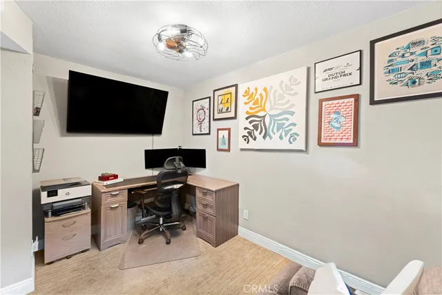 $725,000 | 2205 Pacific Avenue, Unit 101, Costa Mesa, CA 92627