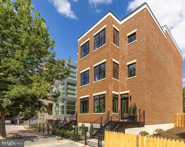 $1,539,000 | 1205 10th Street Northwest, Unit 2, Washington, DC 20001