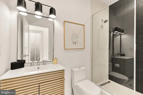 $1,539,000 | 1205 10th Street Northwest, Unit 2, Washington, DC 20001