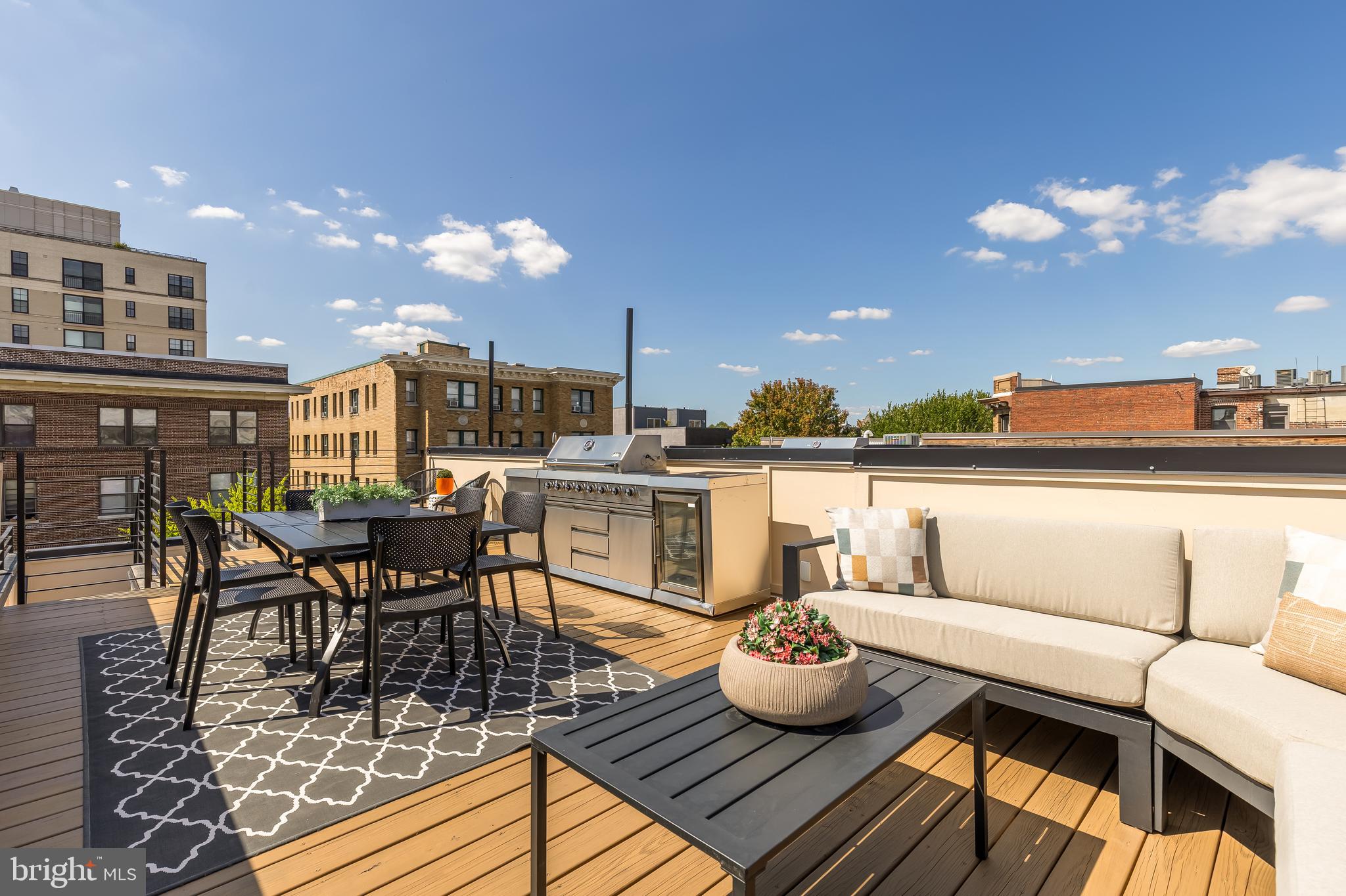 1205 10th Street Northwest, Unit 2 Washington, DC 20001 - Photo 22 of 32