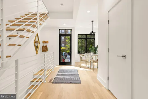 $1,539,000 | 1205 10th Street Northwest, Unit 2, Washington, DC 20001