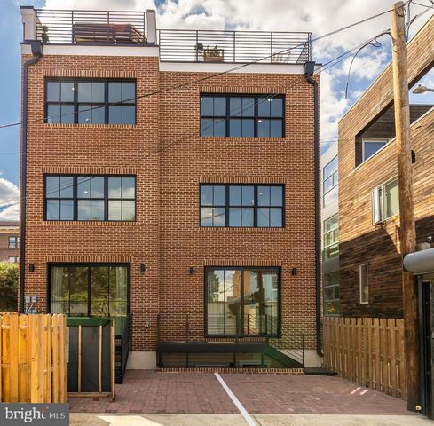 $1,539,000 | 1205 10th Street Northwest, Unit 2, Washington, DC 20001
