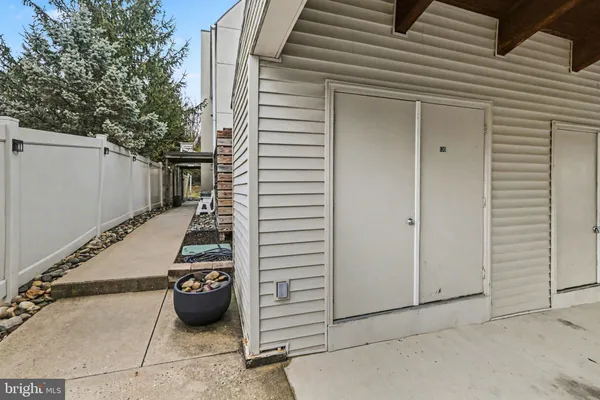 a view of a back yard of the house