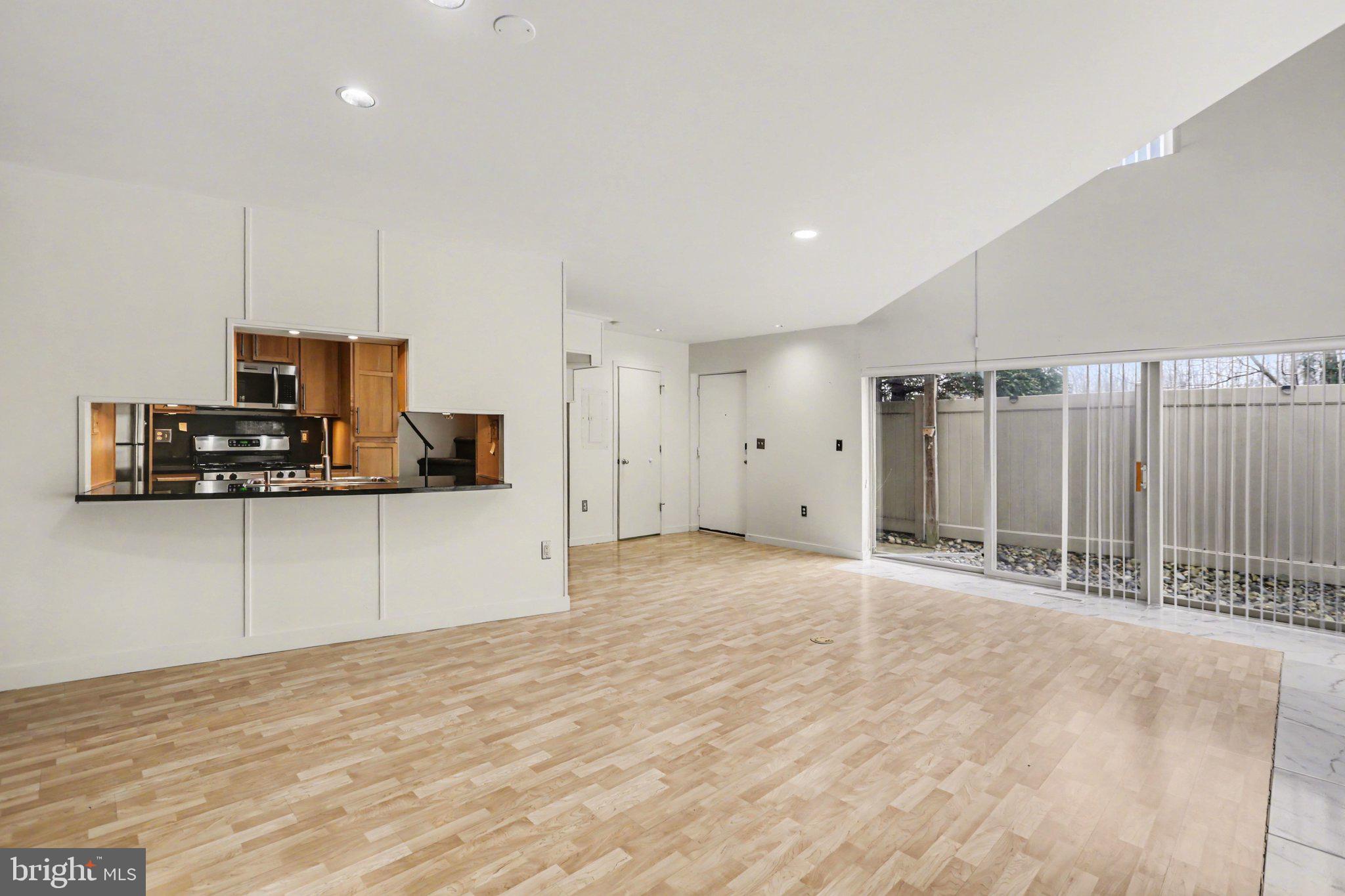 130 Blue Ridge Circle Harrisburg, PA 17110 - Photo 6 of 34