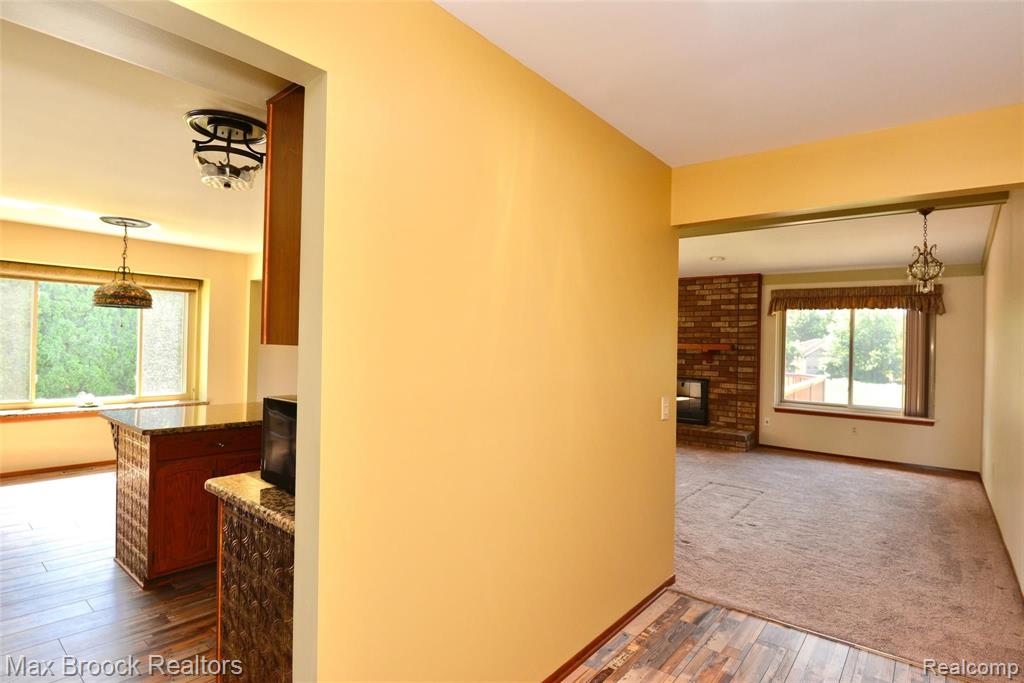 233 Coldiron Drive Rochester Hills, MI 48307 - Photo 20 of 24