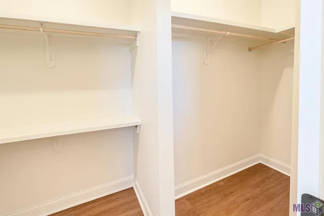 $329,800 | 33978 Highlandia Drive, Denham Springs, LA 70706