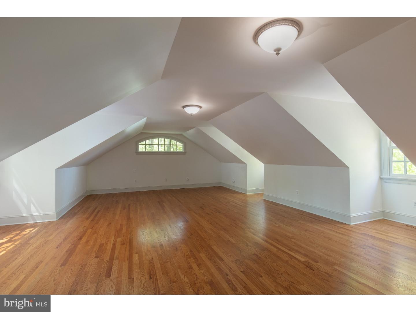 578 Pugh Road Wayne, PA 19087 - Photo 11 of 21 Master Bedroom