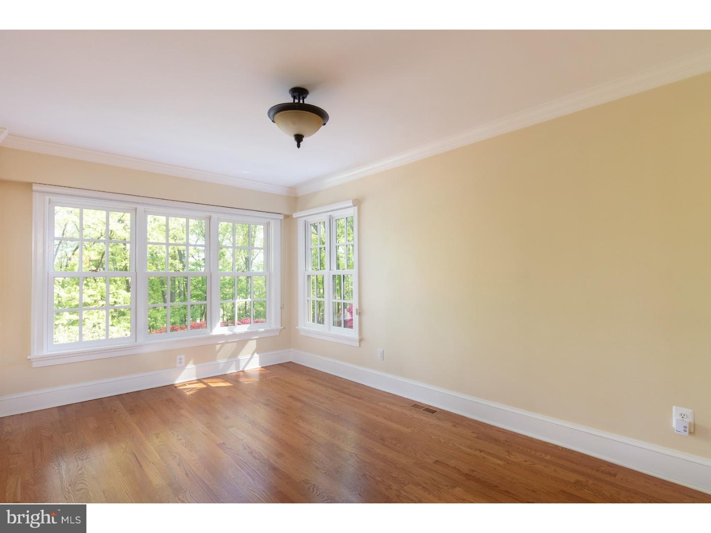 578 Pugh Road Wayne, PA 19087 - Photo 4 of 21