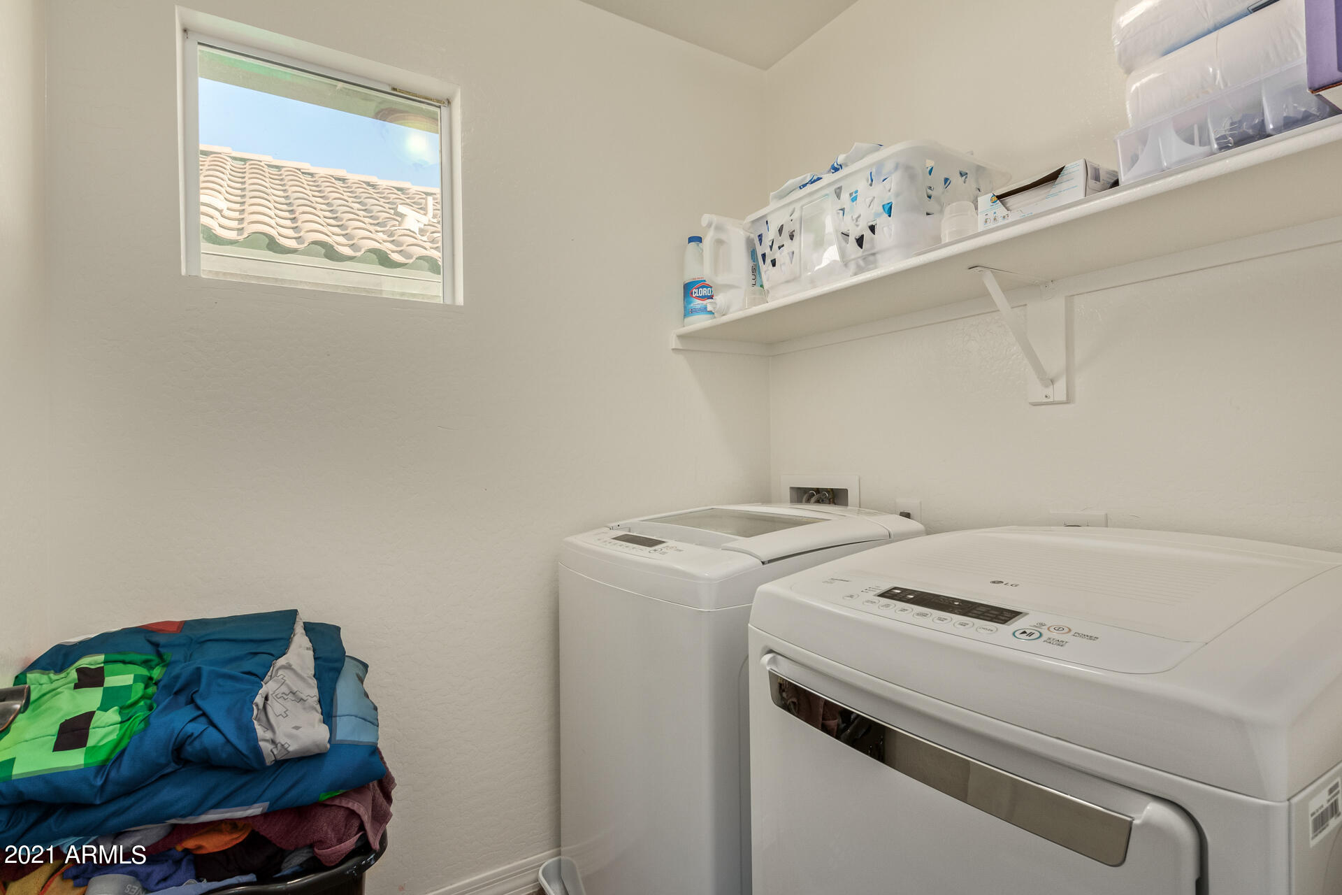 4285 East Pony Lane Gilbert, AZ 85295 - Photo 15 of 17 23 - Pony