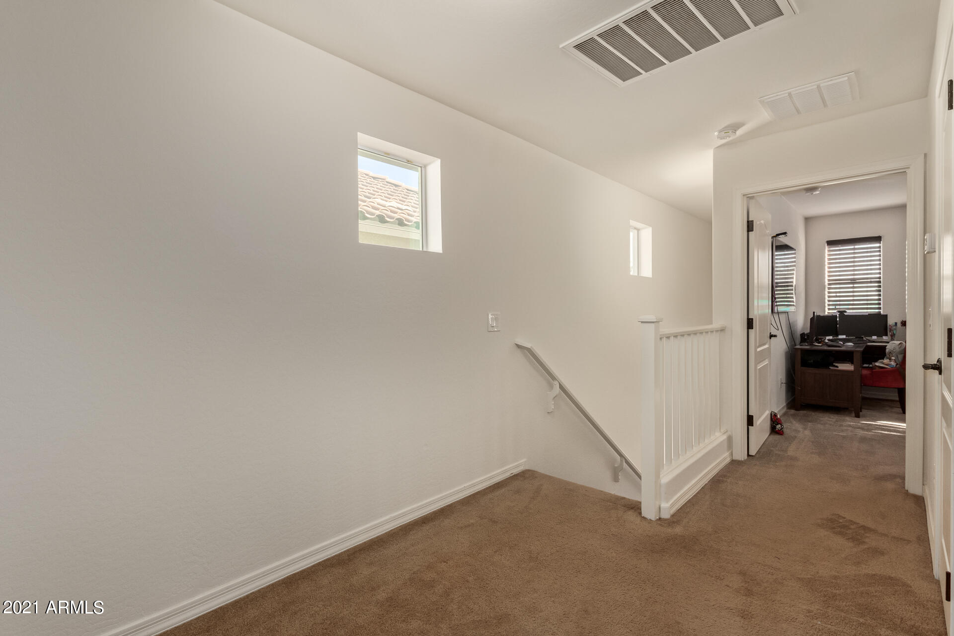 4285 East Pony Lane Gilbert, AZ 85295 - Photo 9 of 17 14 - Pony