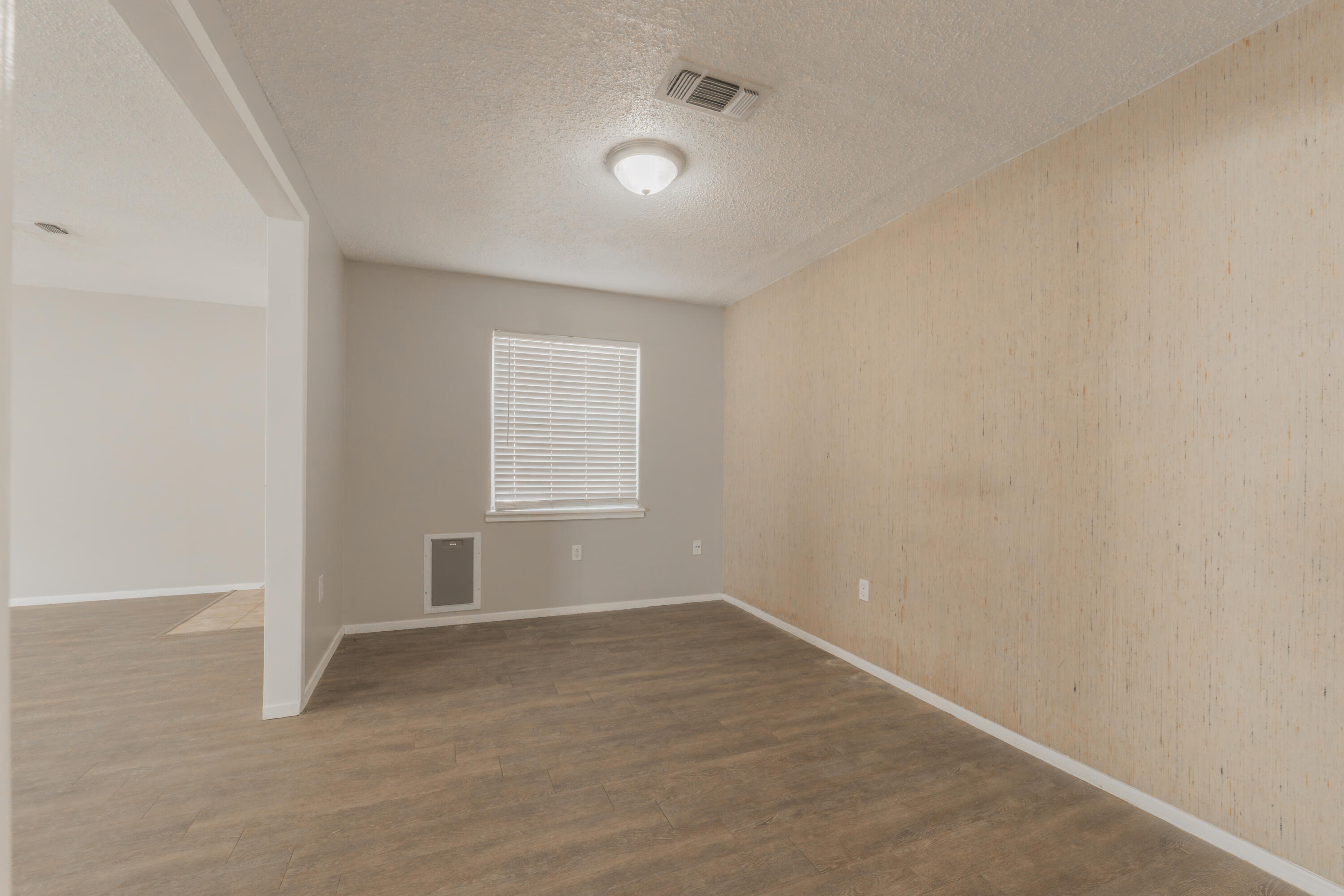 4802 54th Street Lubbock, TX 79414 - Photo 12 of 33 IMG_9324-HDR