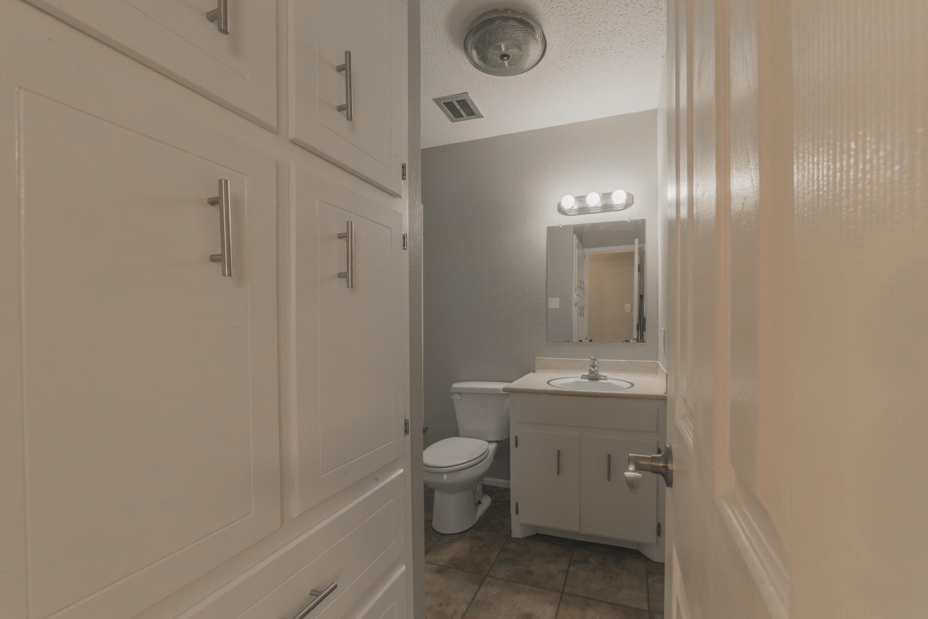 4802 54th Street Lubbock, TX 79414 - Photo 22 of 33 IMG_9368-HDR