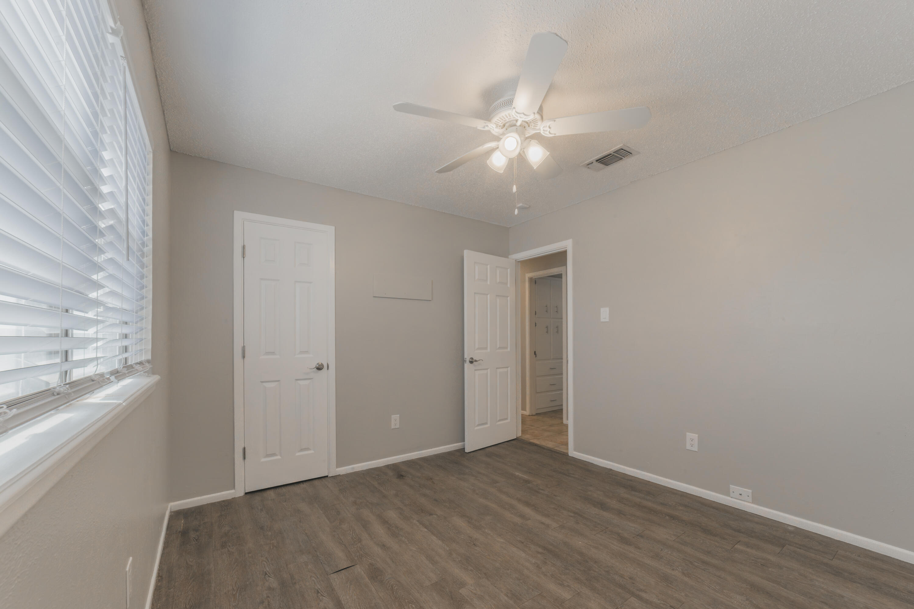 4802 54th Street Lubbock, TX 79414 - Photo 25 of 33 IMG_9388-HDR