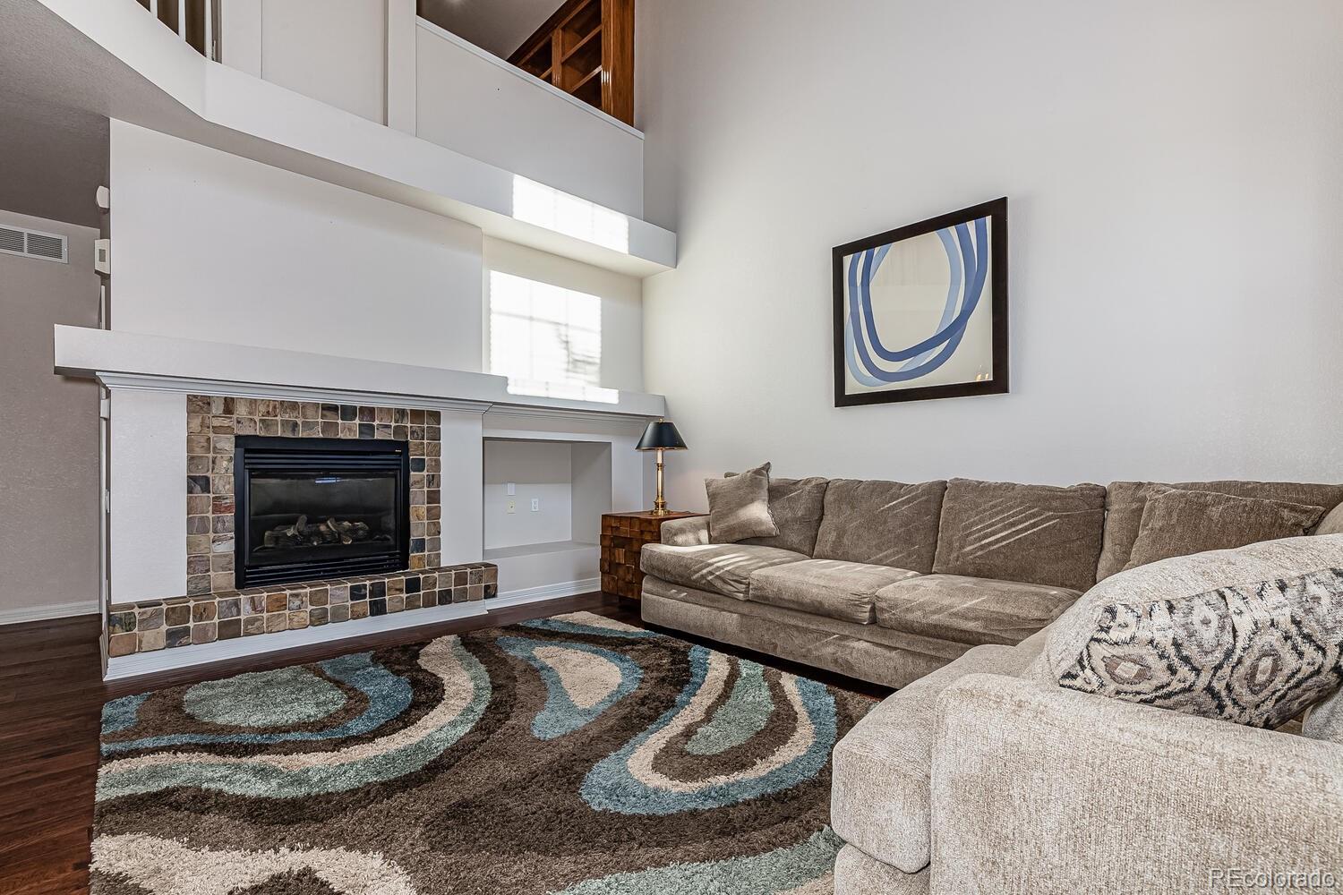 8803 Edinburgh Circle Highlands Ranch, CO 80129 - Photo 4 of 20 Gallery Image 4