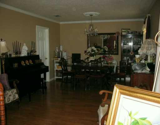 5328 Ehret Road Marrero, LA 70072 - Photo 2 of 7 Gallery Image 2