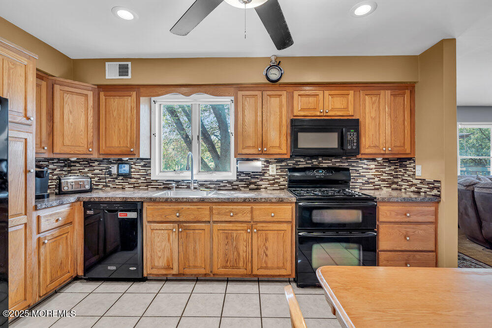 1064 Bennetts Mills Road Jackson, NJ 08527 - Photo 9 of 28 dsc02051_964