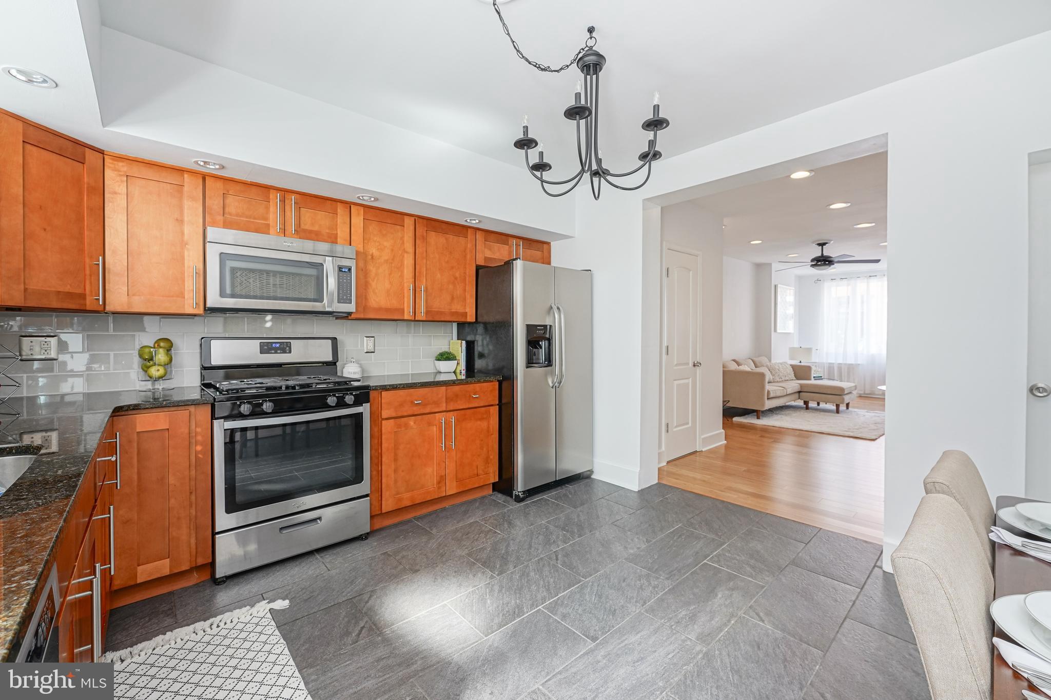 1106 Tree Street Philadelphia, PA 19148 - Photo 19 of 32 Gallery Image 19