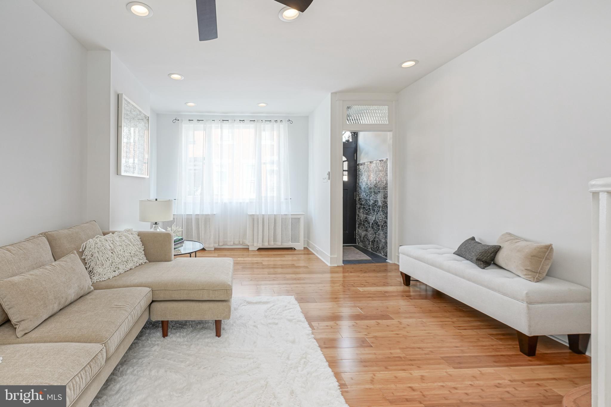 1106 Tree Street Philadelphia, PA 19148 - Photo 9 of 32 Gallery Image 9