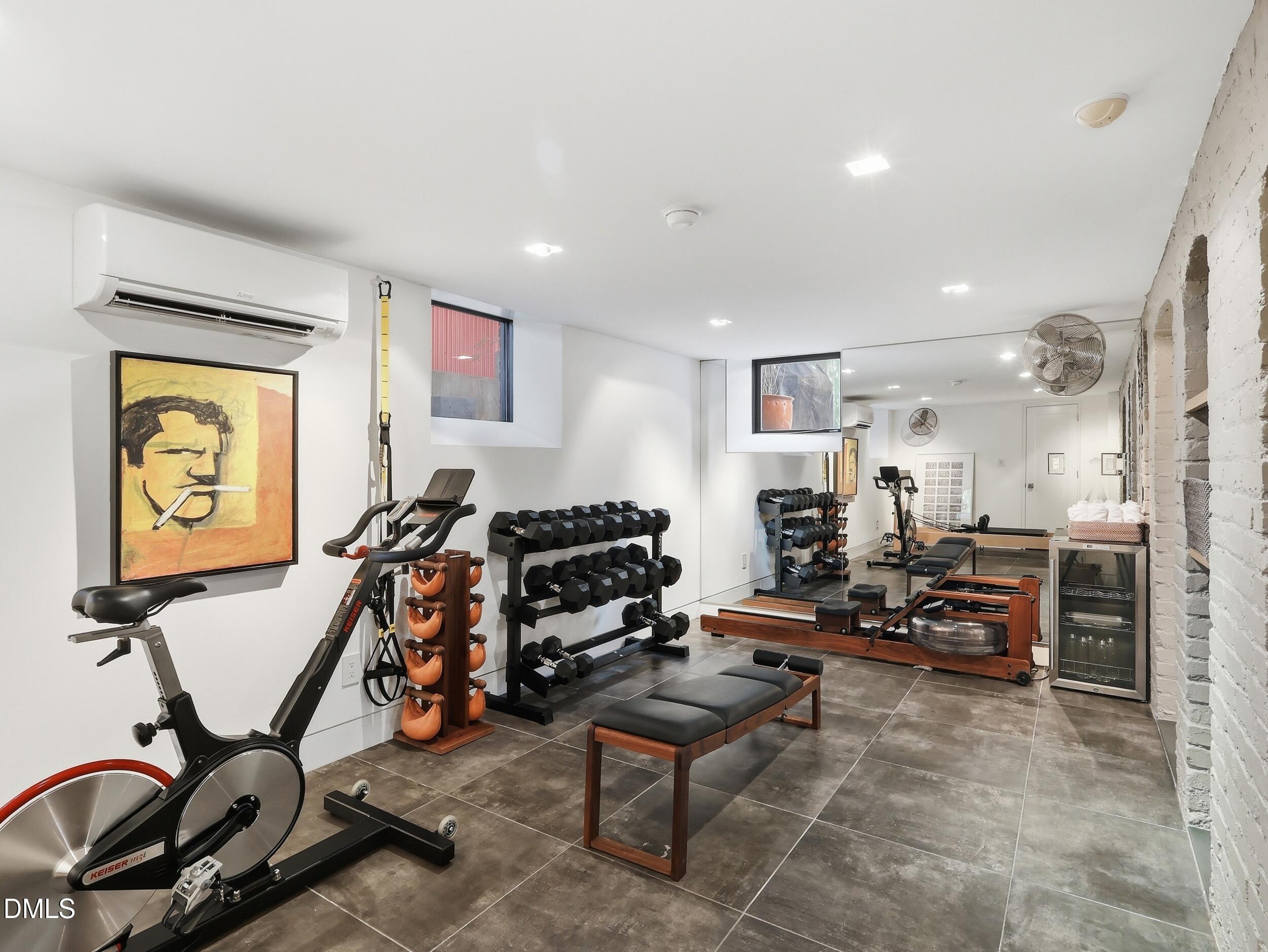 117 Hillcrest Road Raleigh, NC 27605 - Photo 61 of 80 21_img_6394