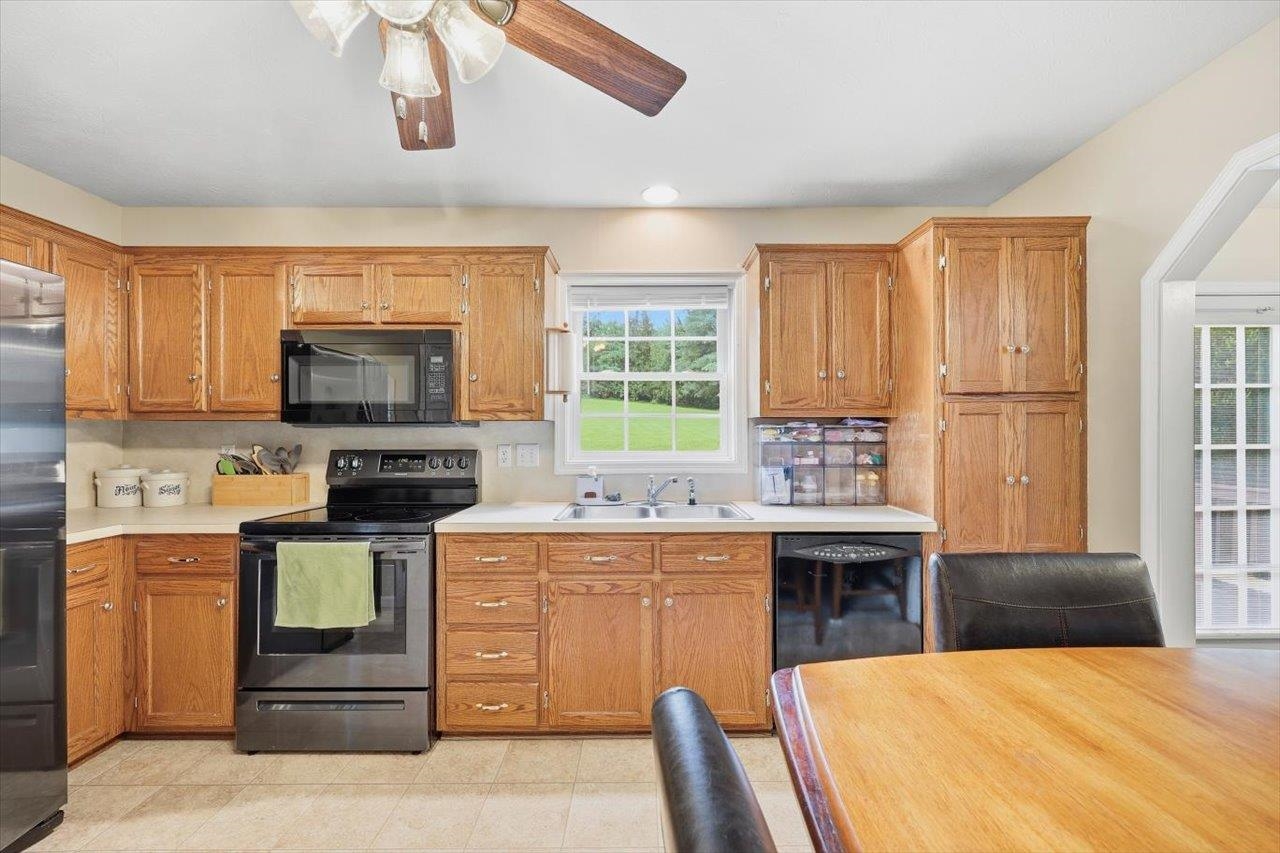 1836 Harvard Road Waynesboro, VA 22980 - Photo 13 of 41