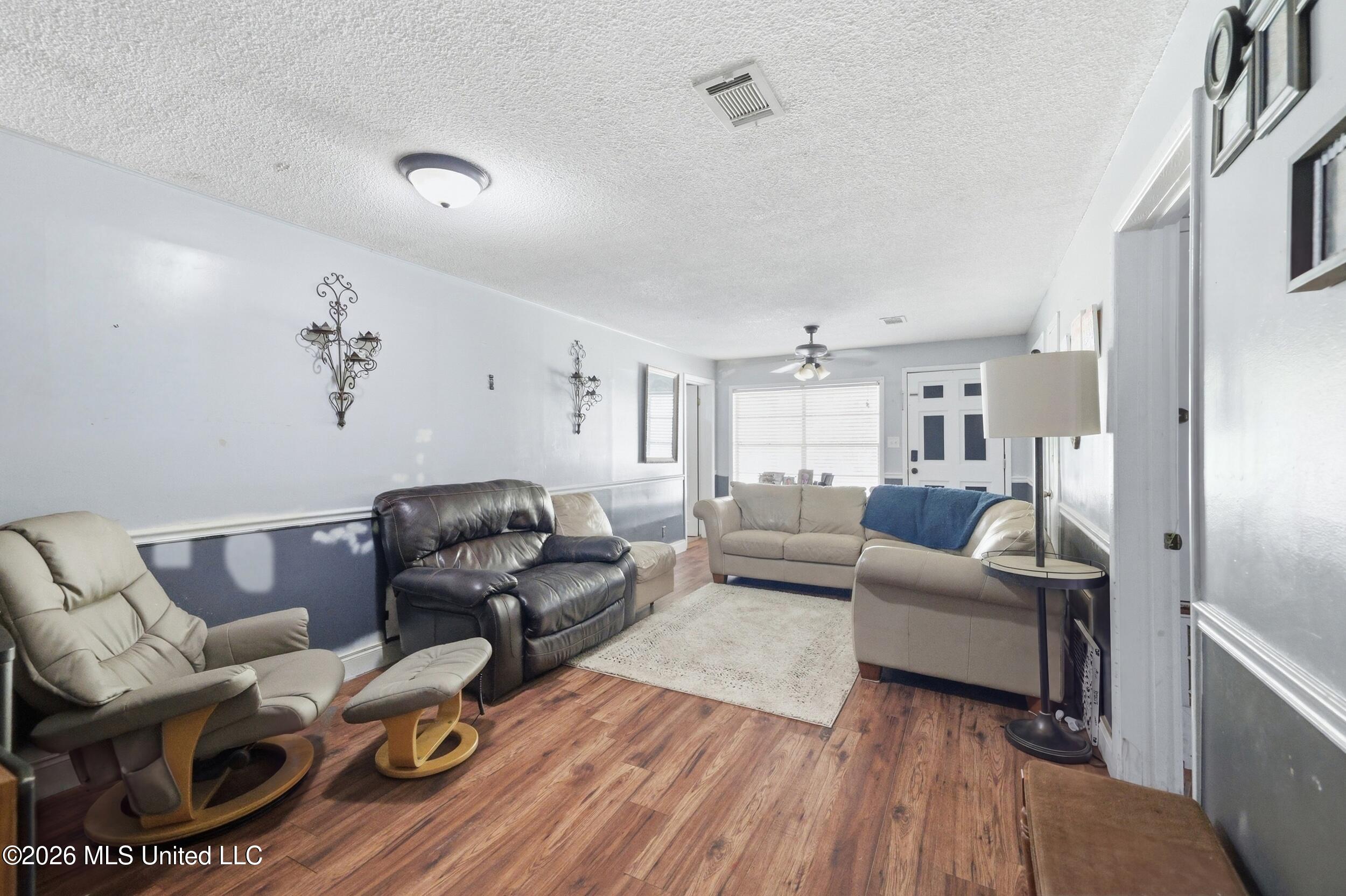 12231 Shorecrest Road Biloxi, MS 39532 - Photo 7 of 26 9_r6__1172
