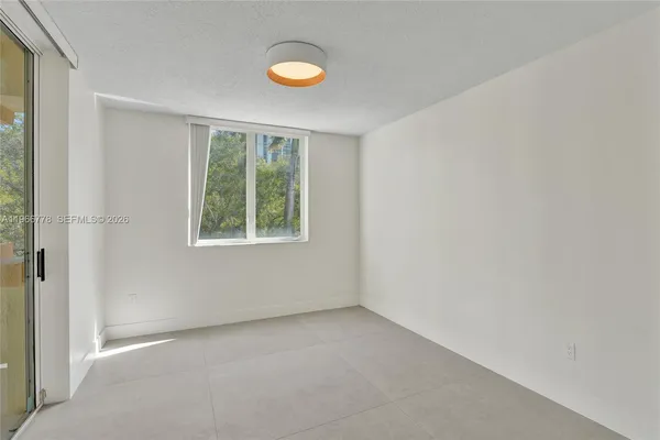 $3,700 | 1834 Brickell Avenue, Unit 31, Miami, FL 33129