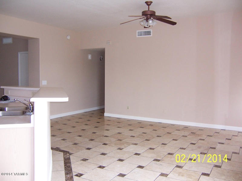 5533 South Swires Road Tucson, AZ 85746 - Photo 14 of 35 Gallery Image 14