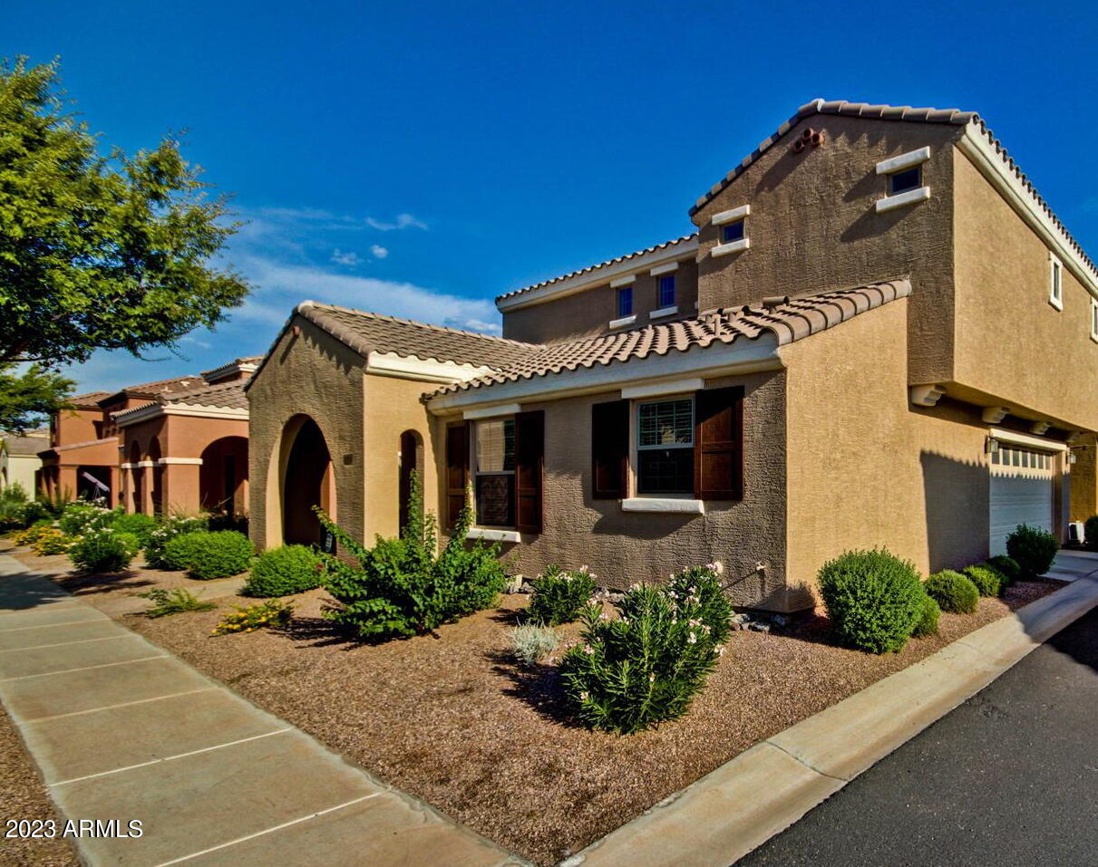2979 East Harrison Street Gilbert, AZ 85295 - Photo 3 of 34 Harrison (3)