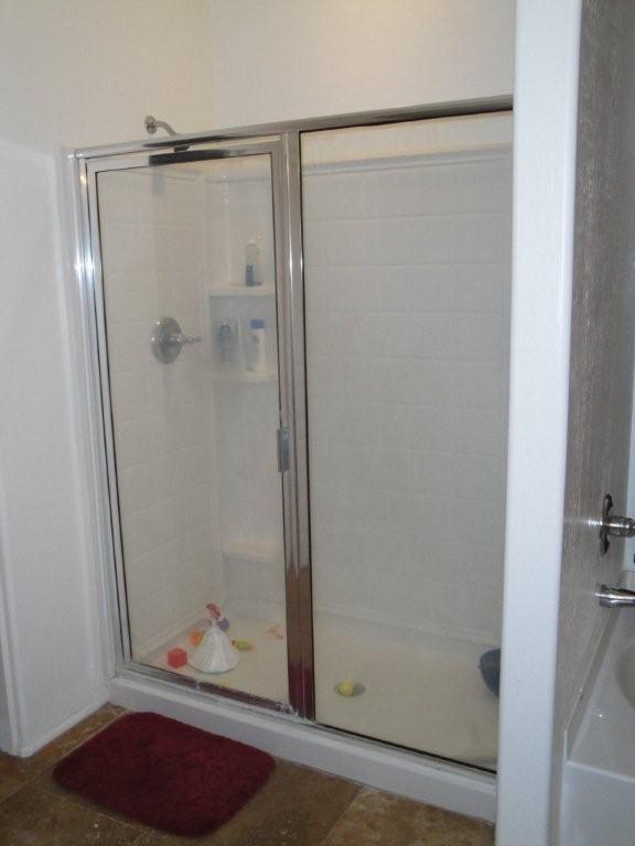 43797 Roth Road Maricopa, AZ 85138 - Photo 15 of 18 Master Shower