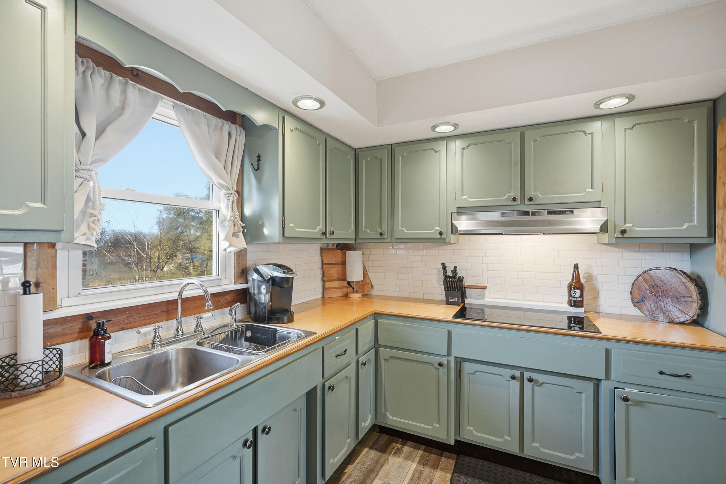 765 Liberty Church Road Kingsport, TN 37663 - Photo 12 of 59 14_dsc06610